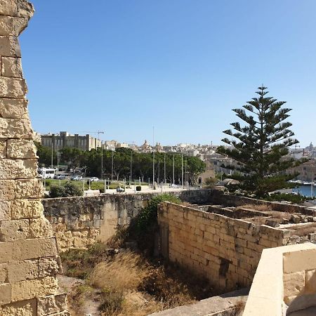 Tifkira Villa Birgu Eksteriør billede