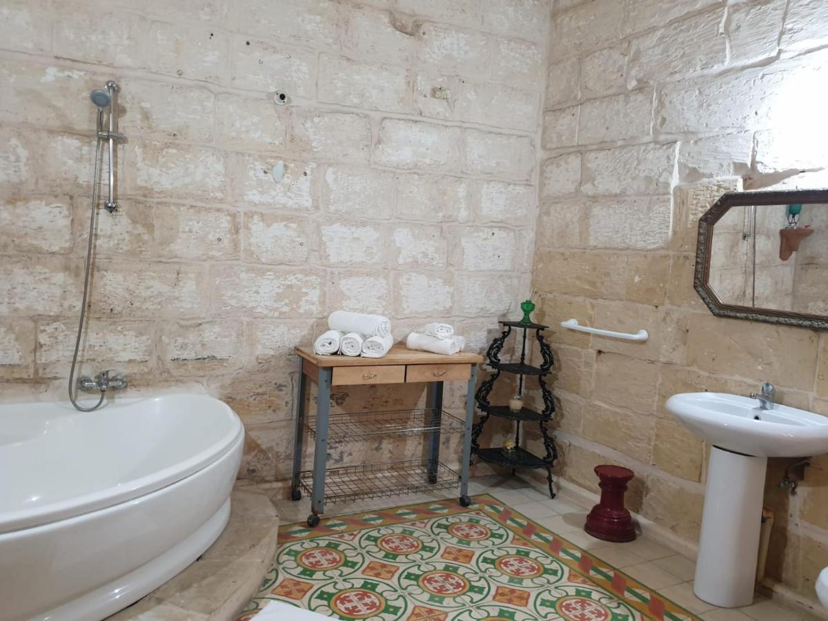 Tifkira Villa Birgu Eksteriør billede