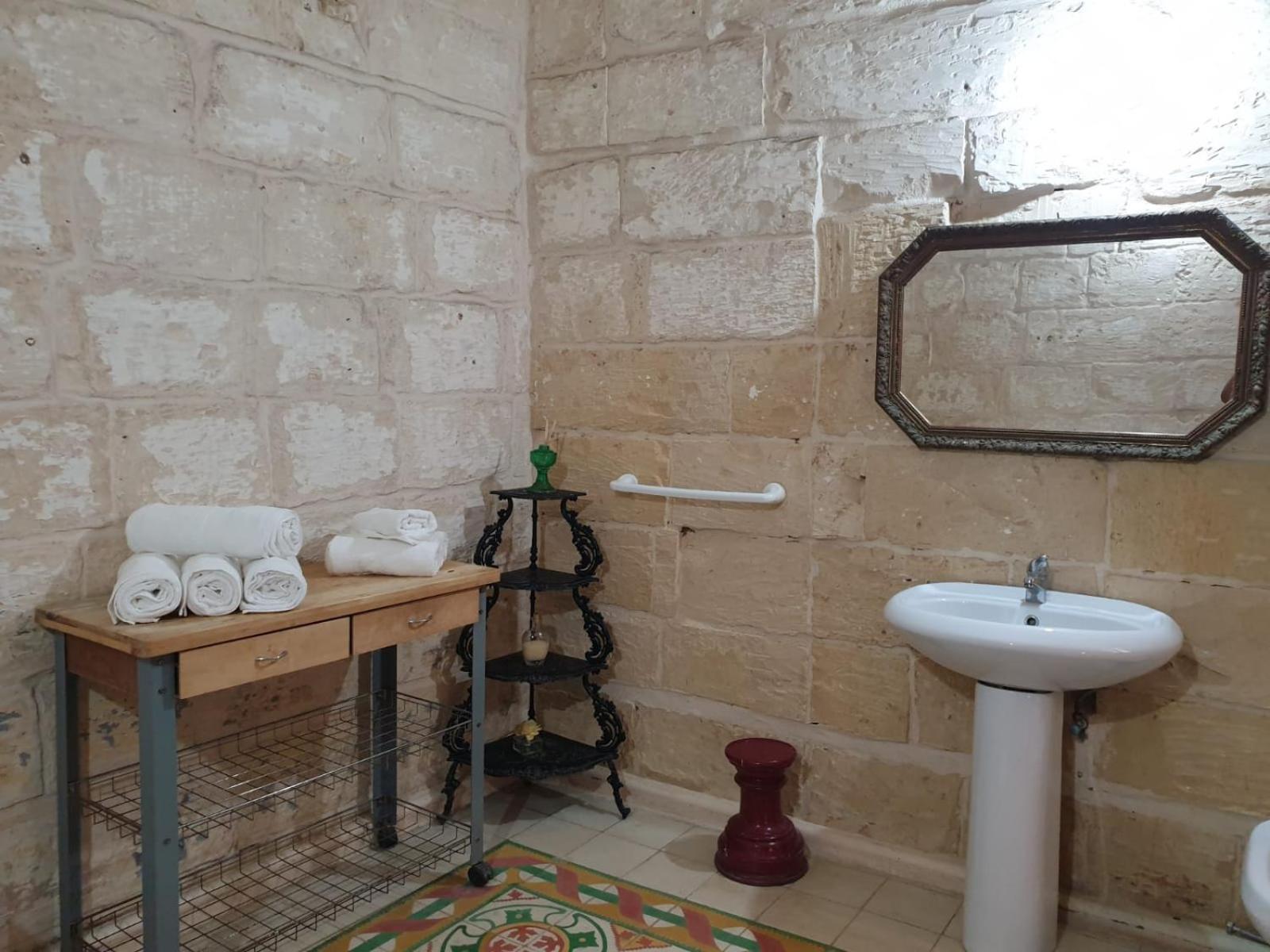 Tifkira Villa Birgu Eksteriør billede